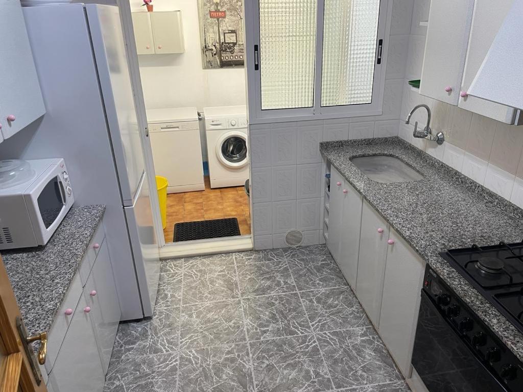 Broadway Es Mar Appartement Perelló Buitenkant foto
